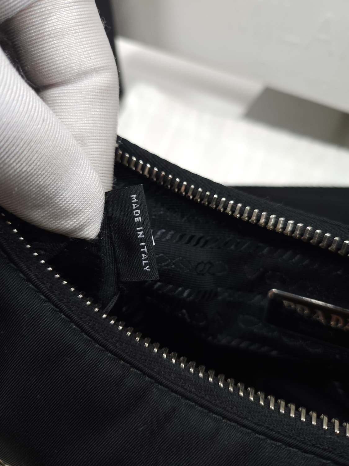 [정품]프라다 리에디션 2005 리나일론백 상품이미지5