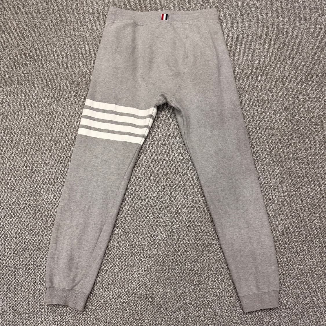 3 톰브라운 4선 스웻 코튼 조거 팬츠 트레이닝 바지 상품이미지2