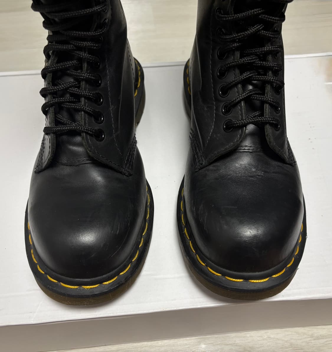 닥터마틴 1B99 버지니아 14홀 5UK 240 상품이미지2