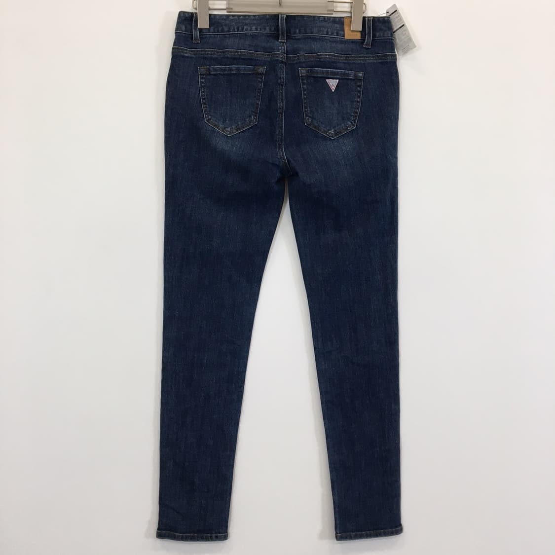 게스 (새상품) 화이트레더패치 인디고 데님진 29 인치  상품이미지3