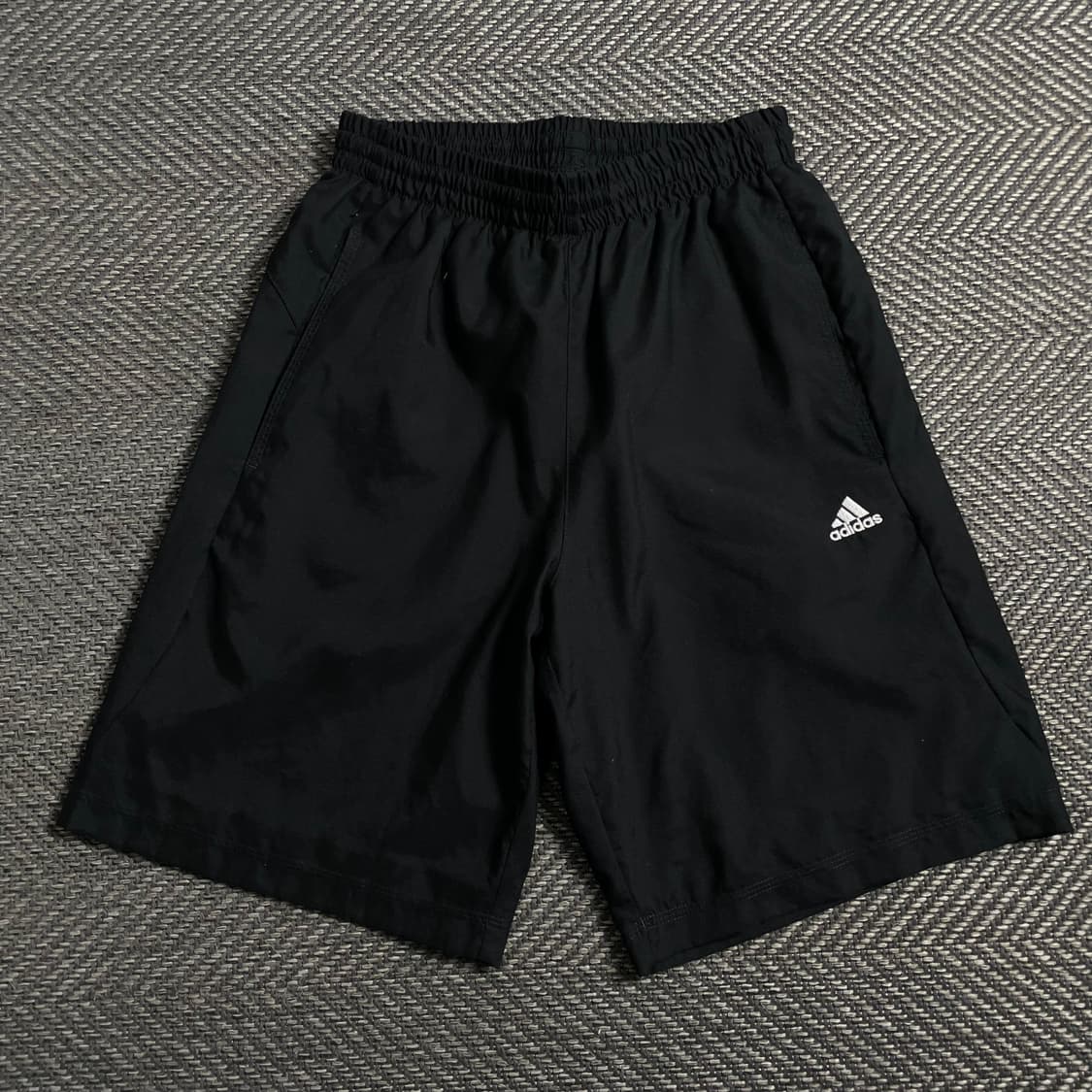 아디다스 에센셜 이너메쉬 우븐 쇼츠 블랙y 4994 상품이미지2