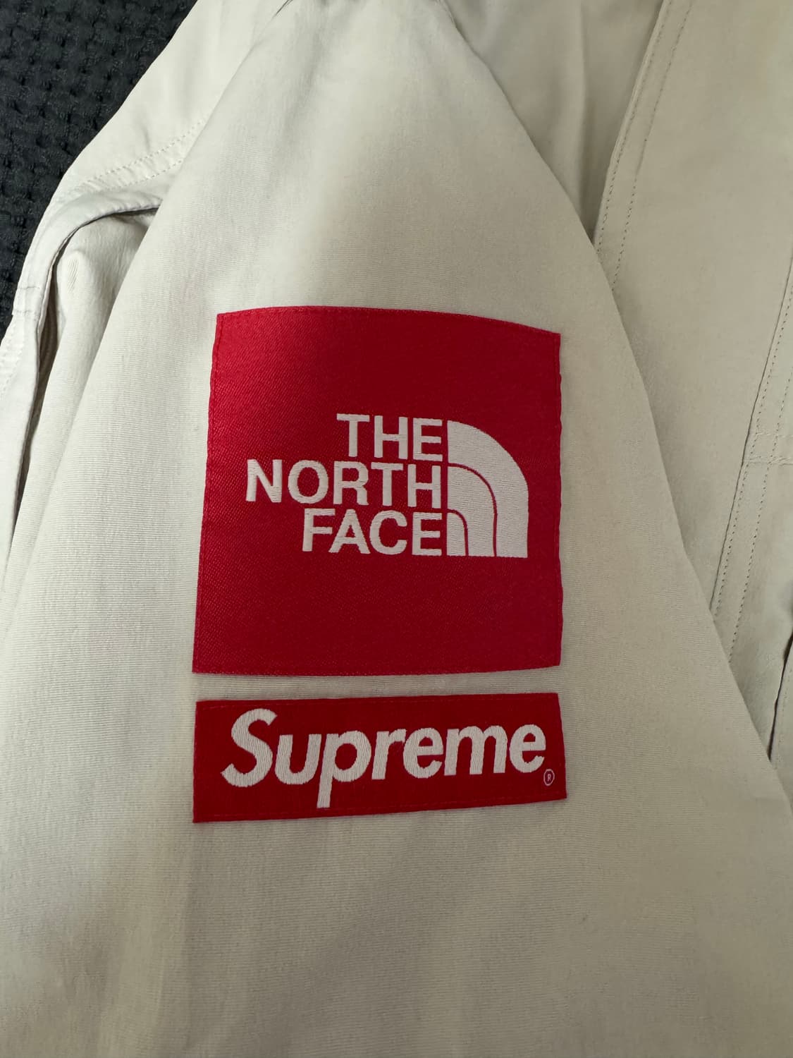 [L] 슈노 트래킹 컨버터블 자켓 아이보리 스톤 상품이미지5