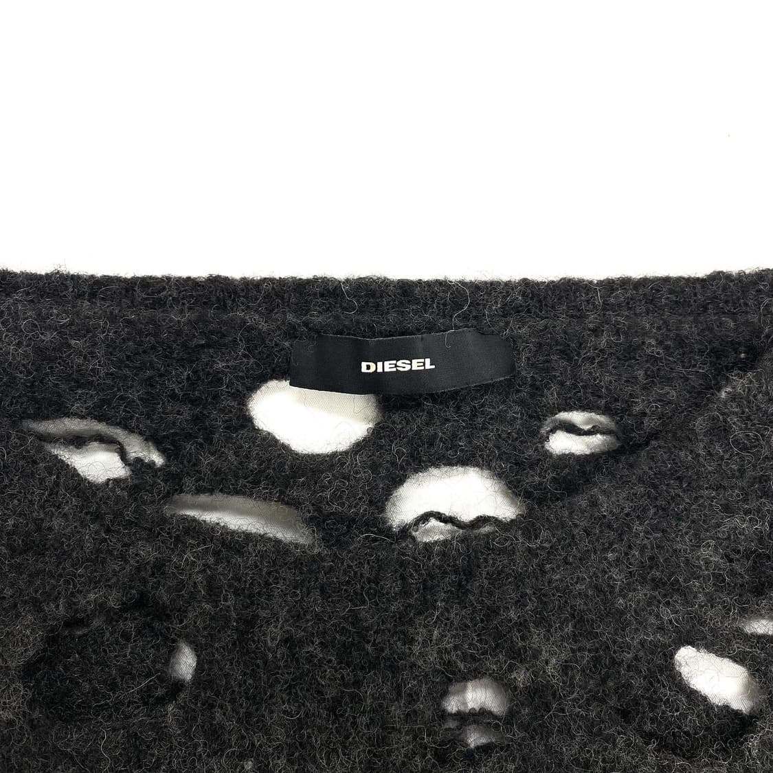 디젤 펀칭 디테일 그런지 니트 스웨터 상품이미지6