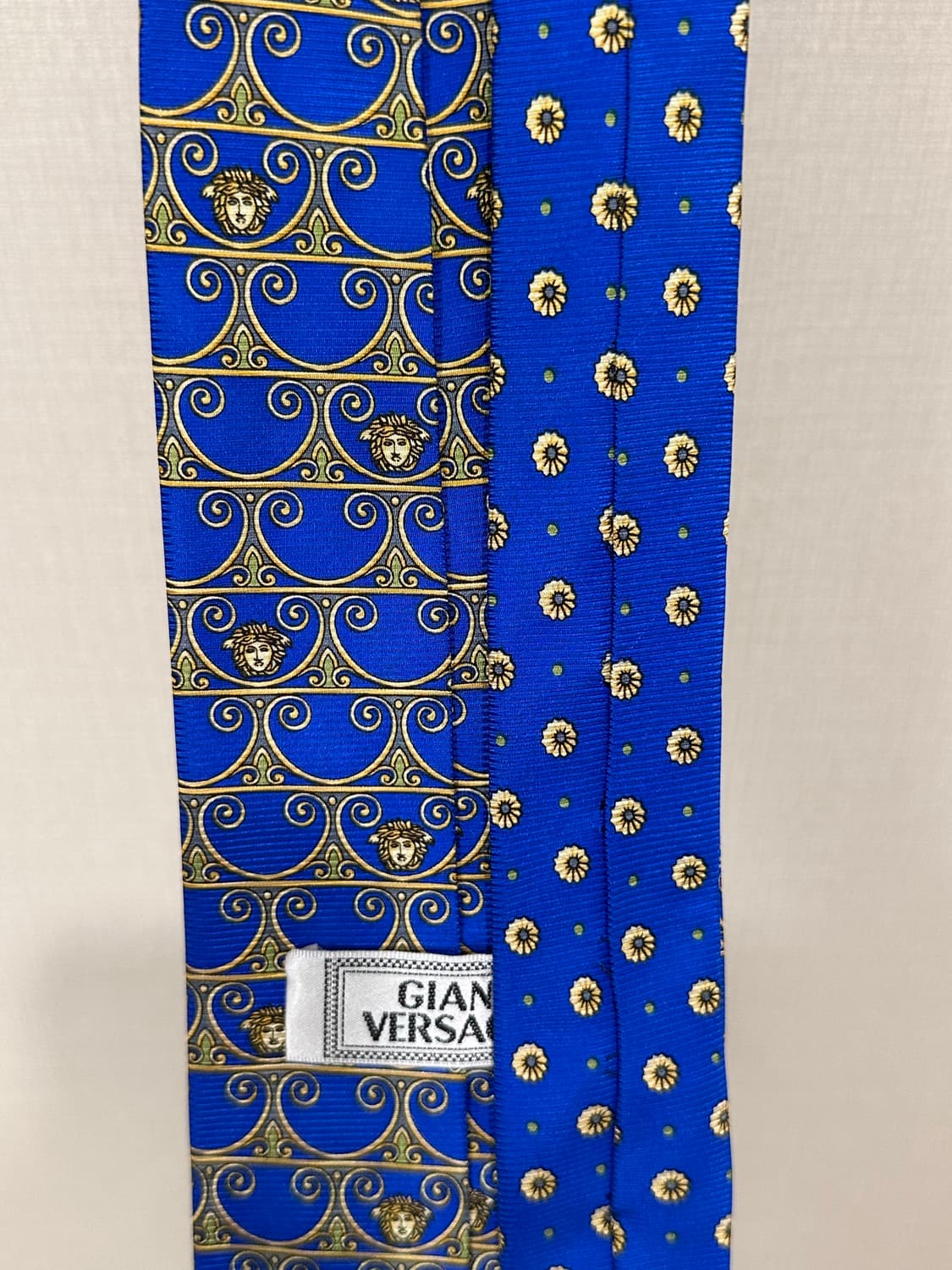 베르사체 넥타이 상품이미지5