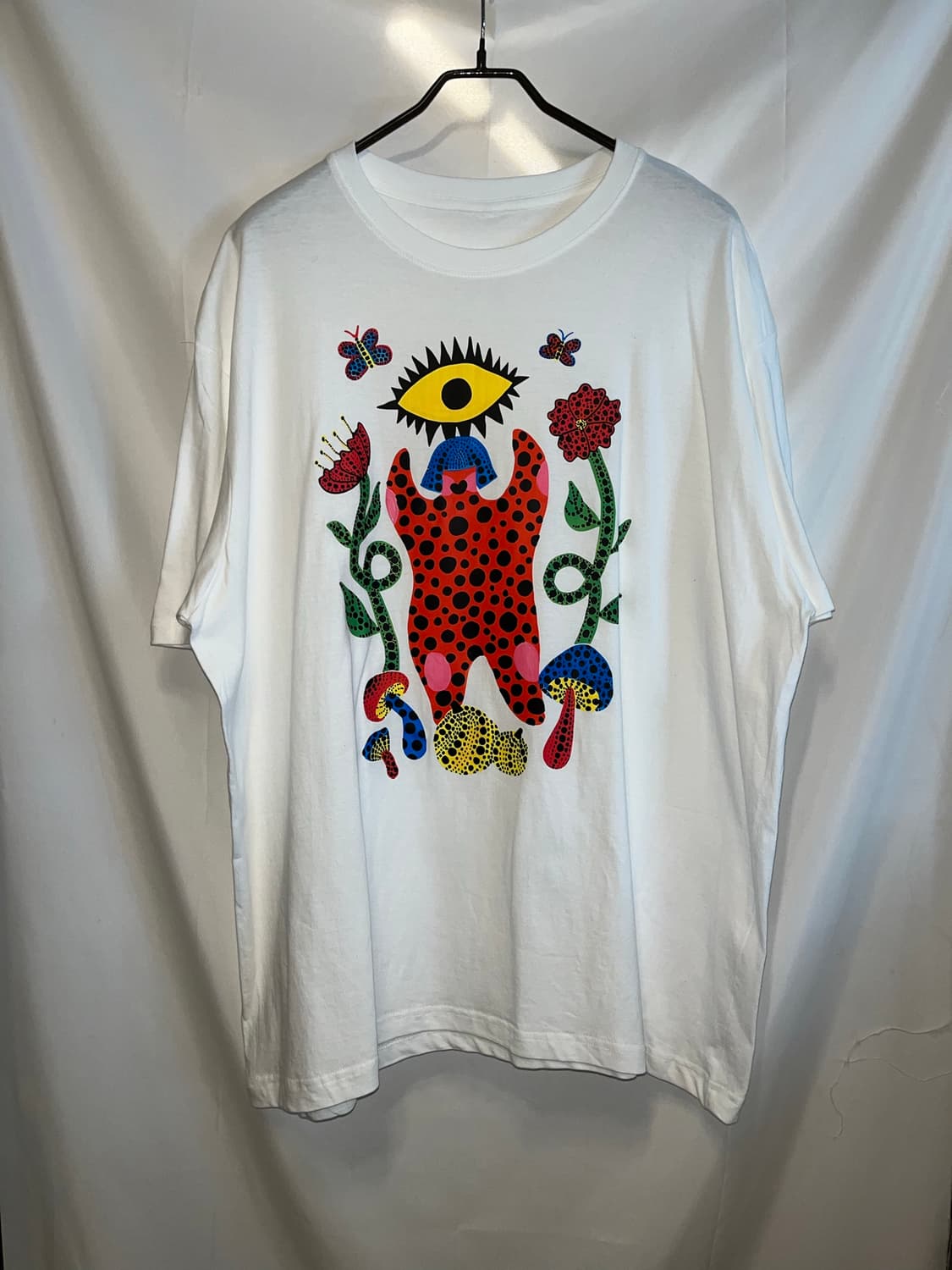 Kusama Yayoi 쿠사마 야요이 아트 프린팅 반팔 티셔츠  상품이미지2
