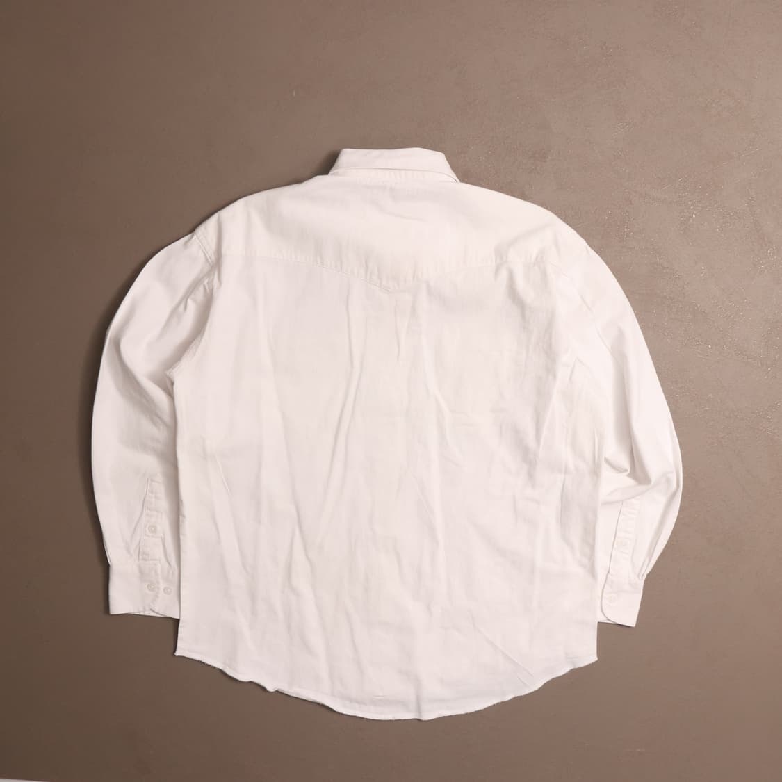 랭글러 헤비코튼 화이트 워크셔츠 A1586 상품이미지7