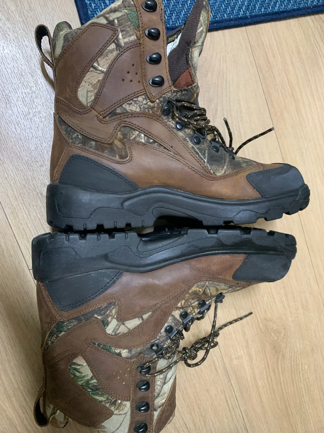 워커 등산 트레킹 작업화 판매 합니다 상품이미지2