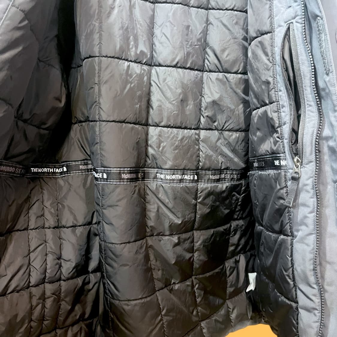 노스페이스 맥머도 시리즈 헤비 다운 패딩 자켓 (XL) 상품이미지8