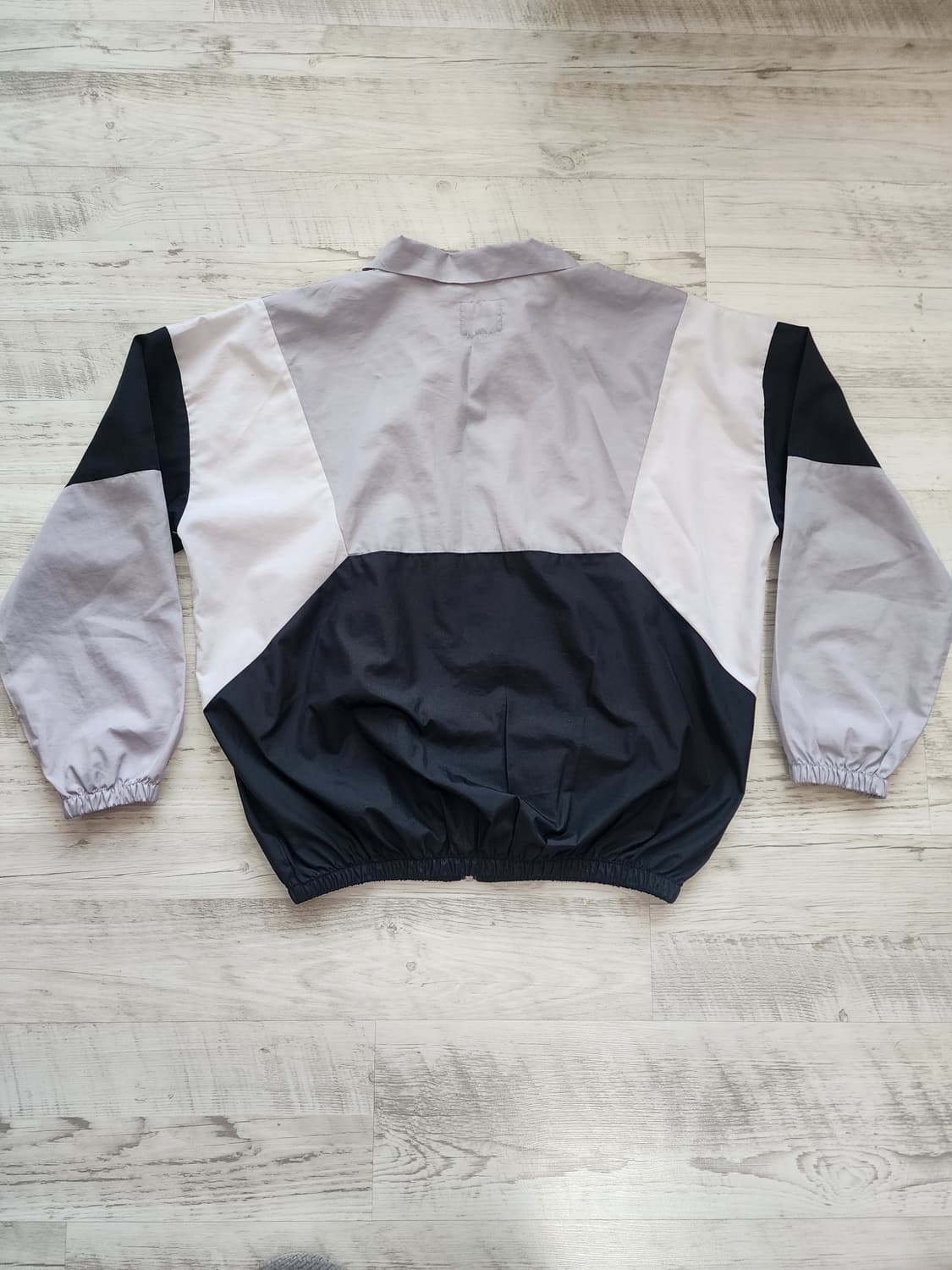 어반플레이어스 바람막이 자켓 팜 L(105~110)사이즈 런닝 자켓 점퍼 상품이미지2