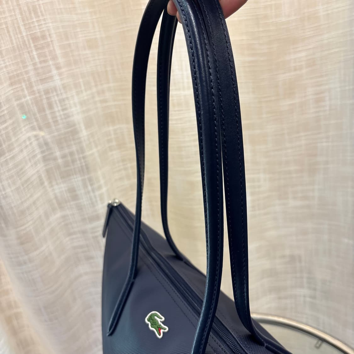 정품 라코스테 PVC 숄더백     상품이미지5