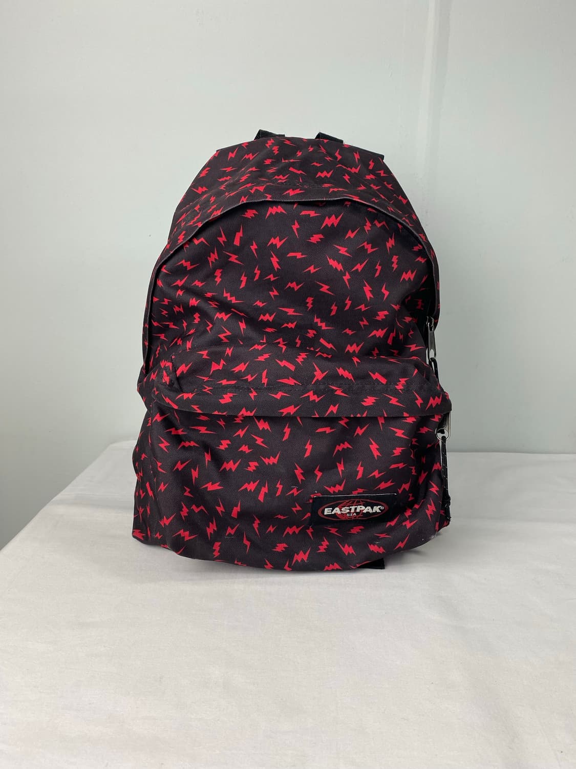 eastpak usa 이스트팩 번개 백팩 패디드 파커  상품이미지1
