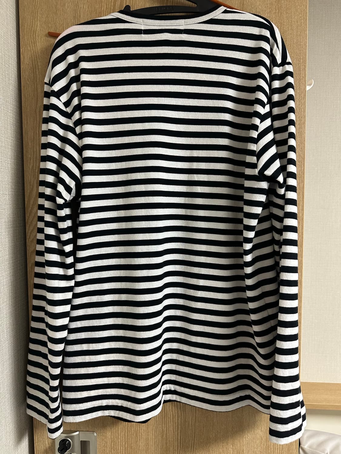 cdg 스트라이프 롱슬리브 상품이미지2