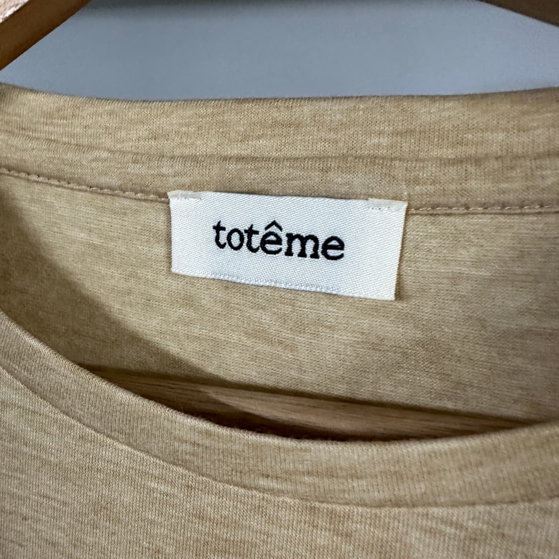 토템 커브드심 티셔츠 상품이미지2