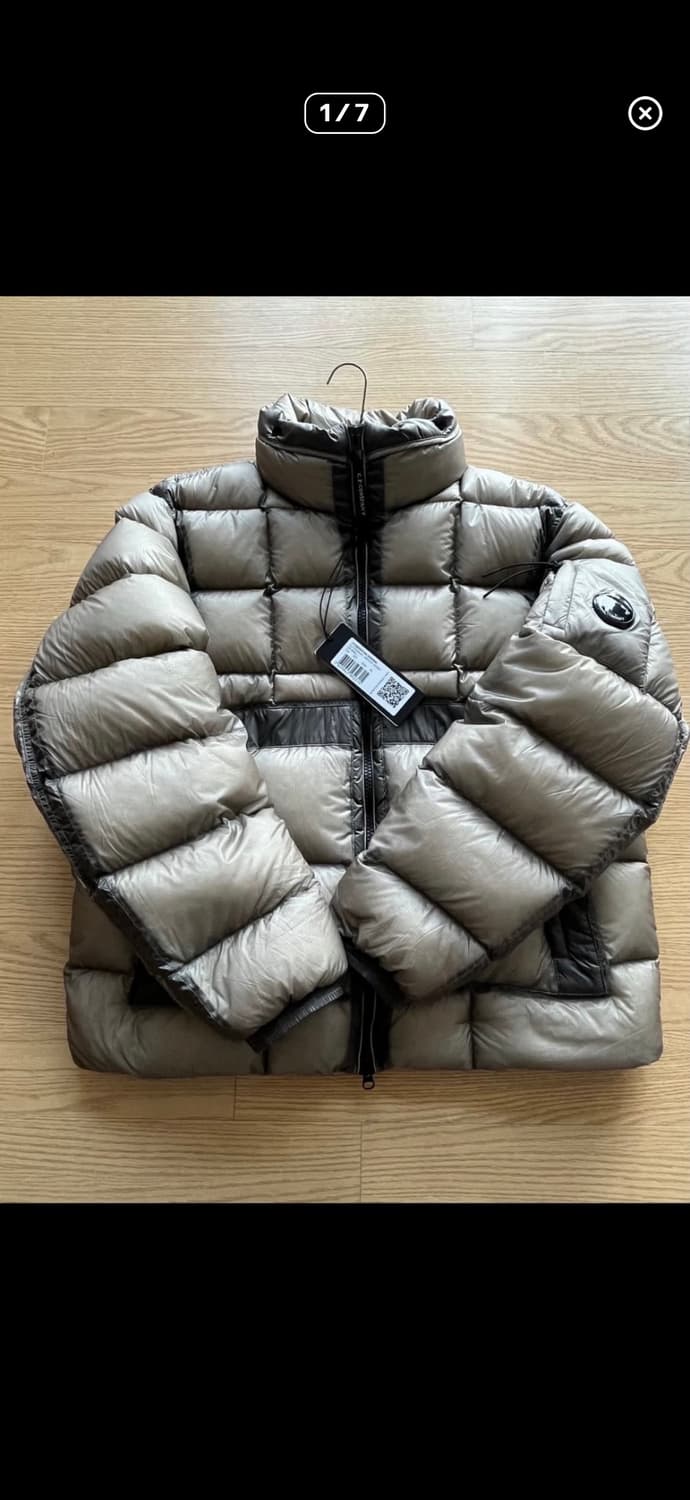 Cp컴퍼니 dd쉘 빈티지 카키 베이지 패딩 구합니다 상품이미지2