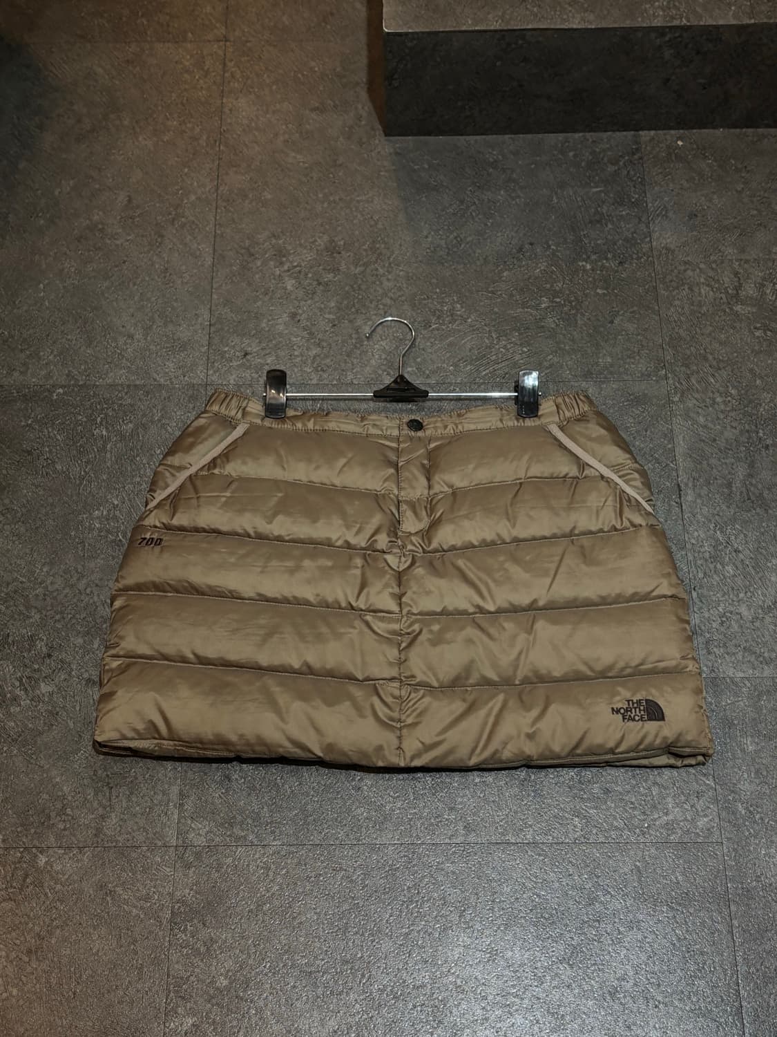 노스페이스 구스다운 패딩치마 700 M사이즈 상품이미지2