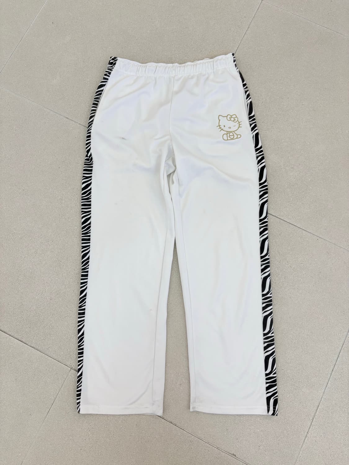 화이트 헬로키티 셋업 상품이미지9