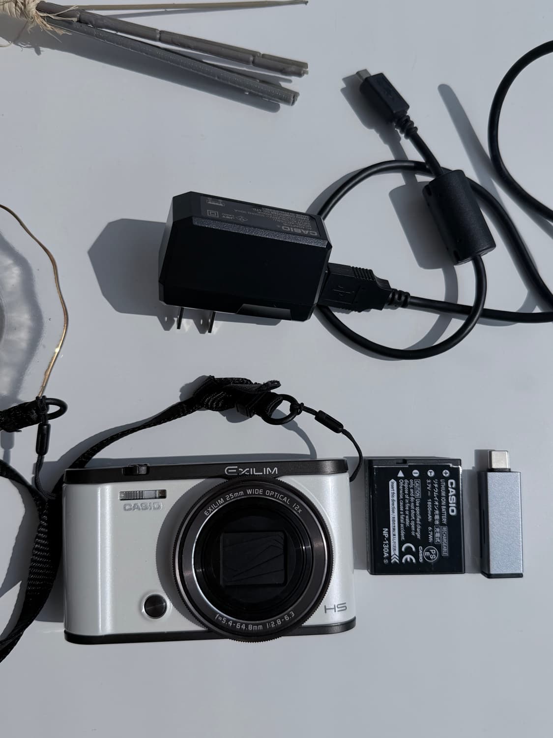 카시오 EX-ZR3000 흰색 카메라 한글판 (바로사용가능) 상품이미지1