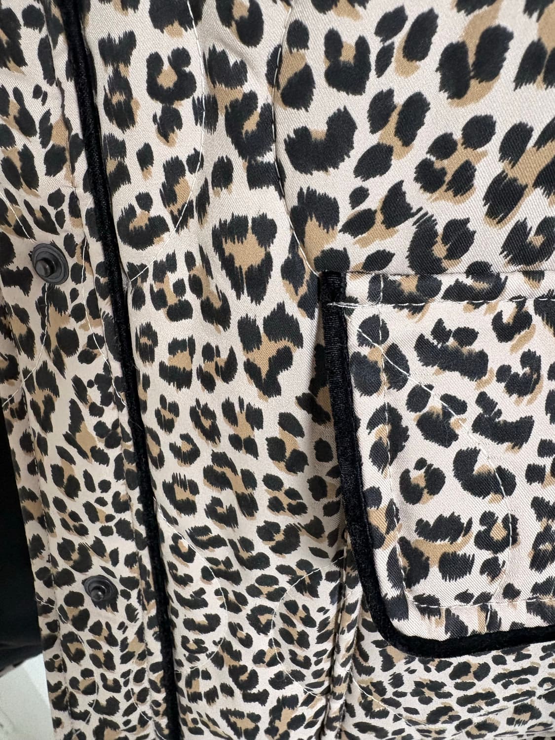 쟈니헤잇재즈 호피 패딩 자켓 상품이미지3