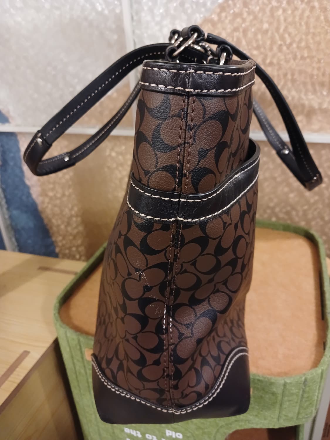 코치 정품 여성 시그니처 브라운 숄더백 상품이미지2