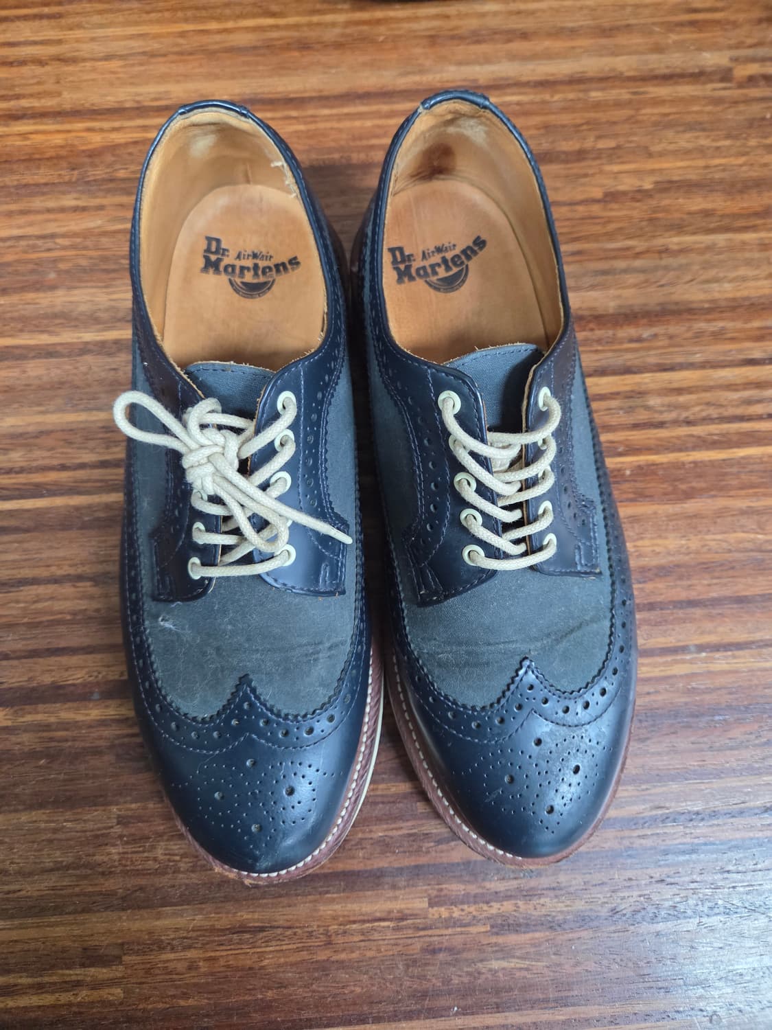 닥터마틴 빈티지 윙팁 로퍼 42 270  상품이미지1