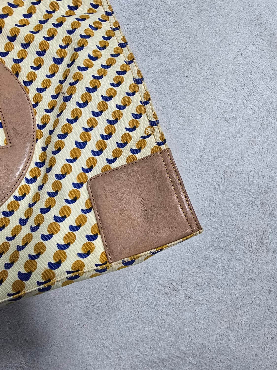 Tory Burch 토리버치 캔버스 토트백 베이지 상품이미지6