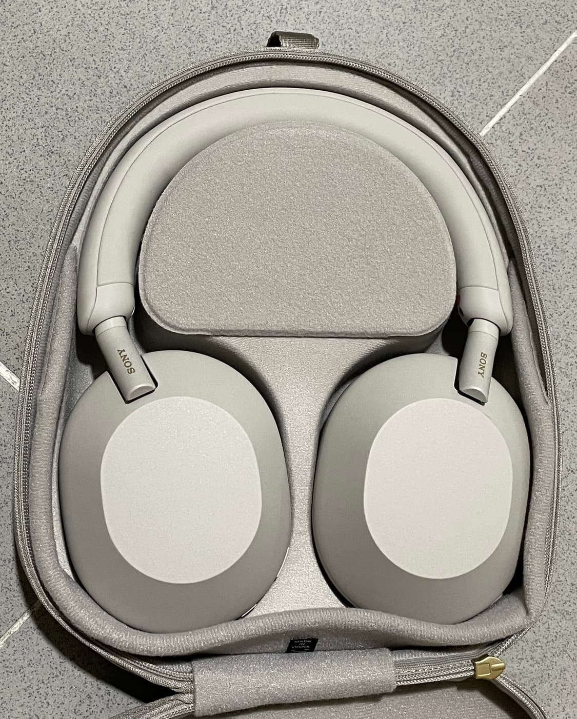 sony WH-1000XM5 실버 상품이미지1