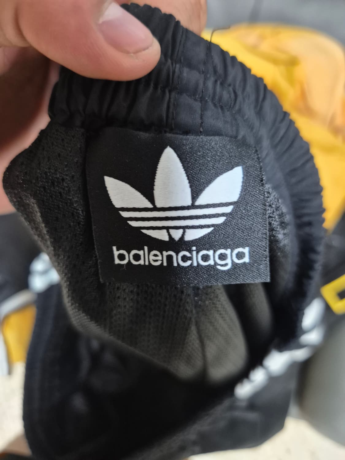 발렌시아가 아디다스 삼선 트레이닝 바지 XXS 상품이미지3