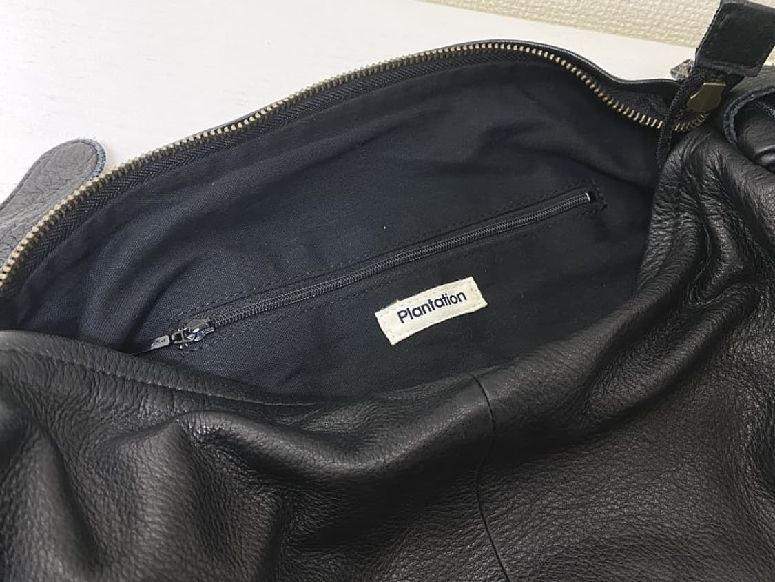 이세이미야케 플렌테이션 소가죽 숄더백 상품이미지5