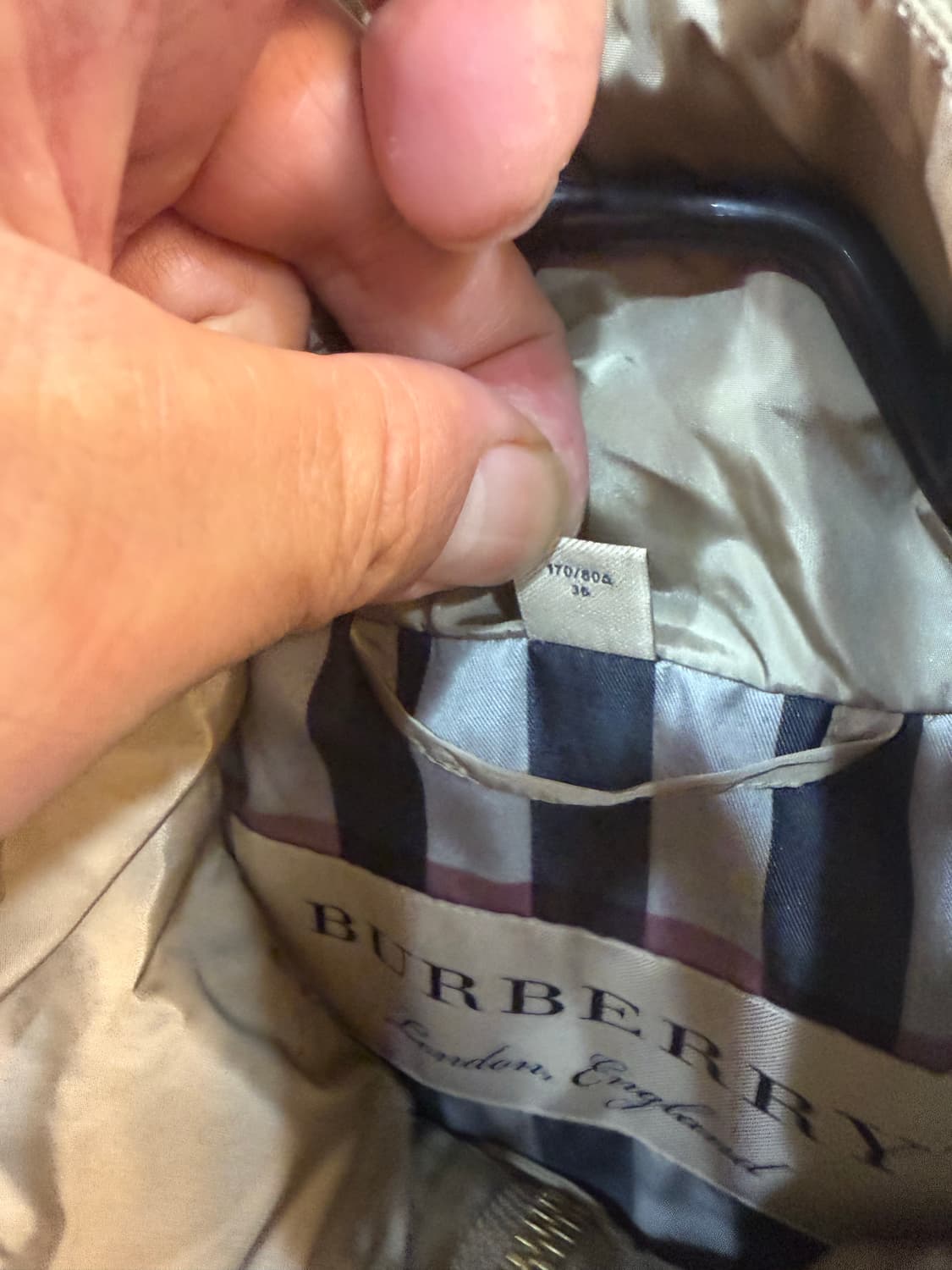 38/55-66 정품 버버리 탠브릿지 바람막이 팝니다 상품이미지5