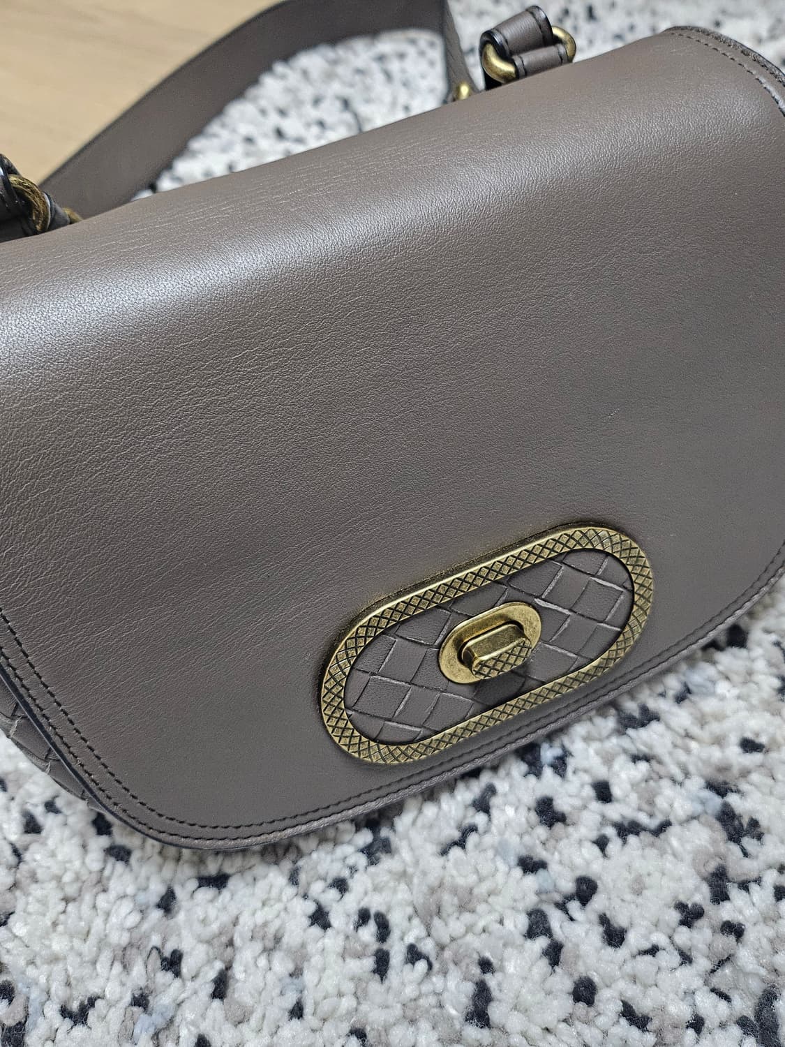 테가베네타 BV 루나백 크로스백 스틸컬러 상품이미지6