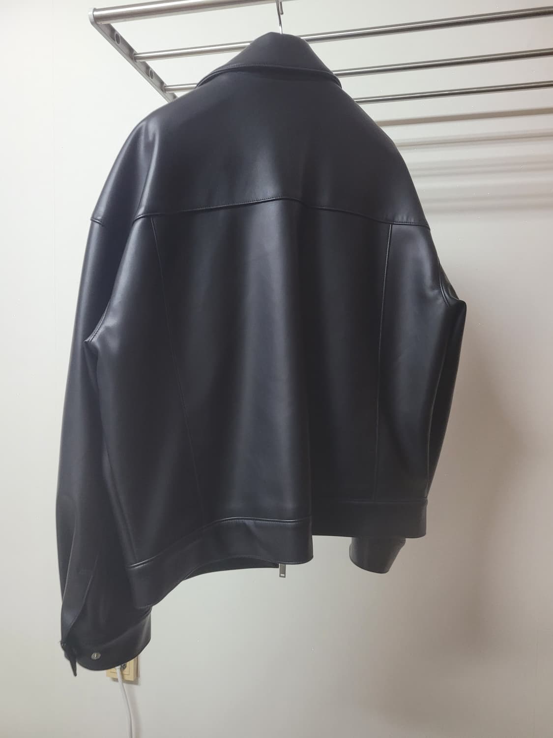 무탠다드 신세틱 레더 오버사이즈 싱글 재킷(M) 상품이미지4
