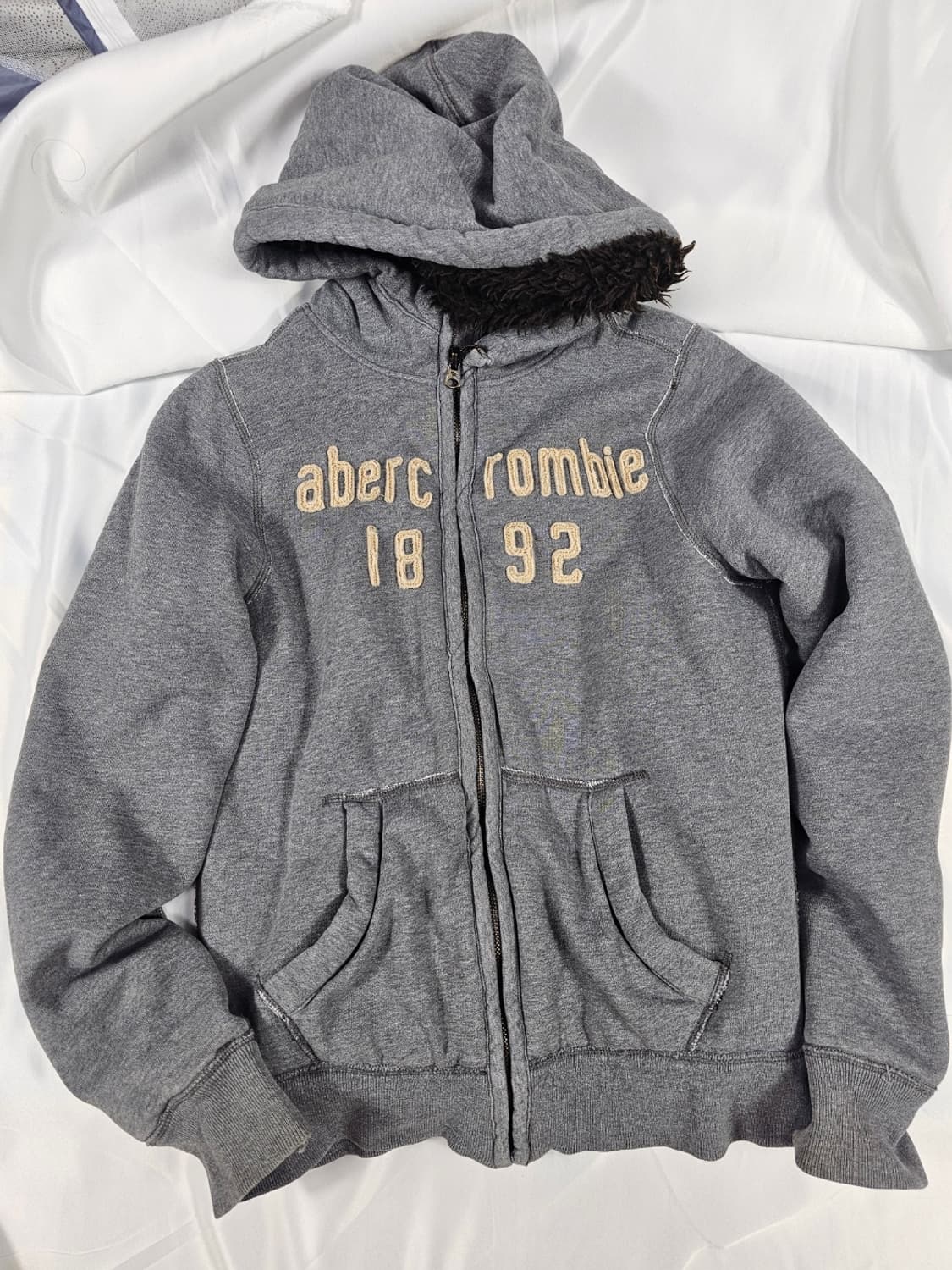 아베크롬비후드집업울프죠 상품이미지1