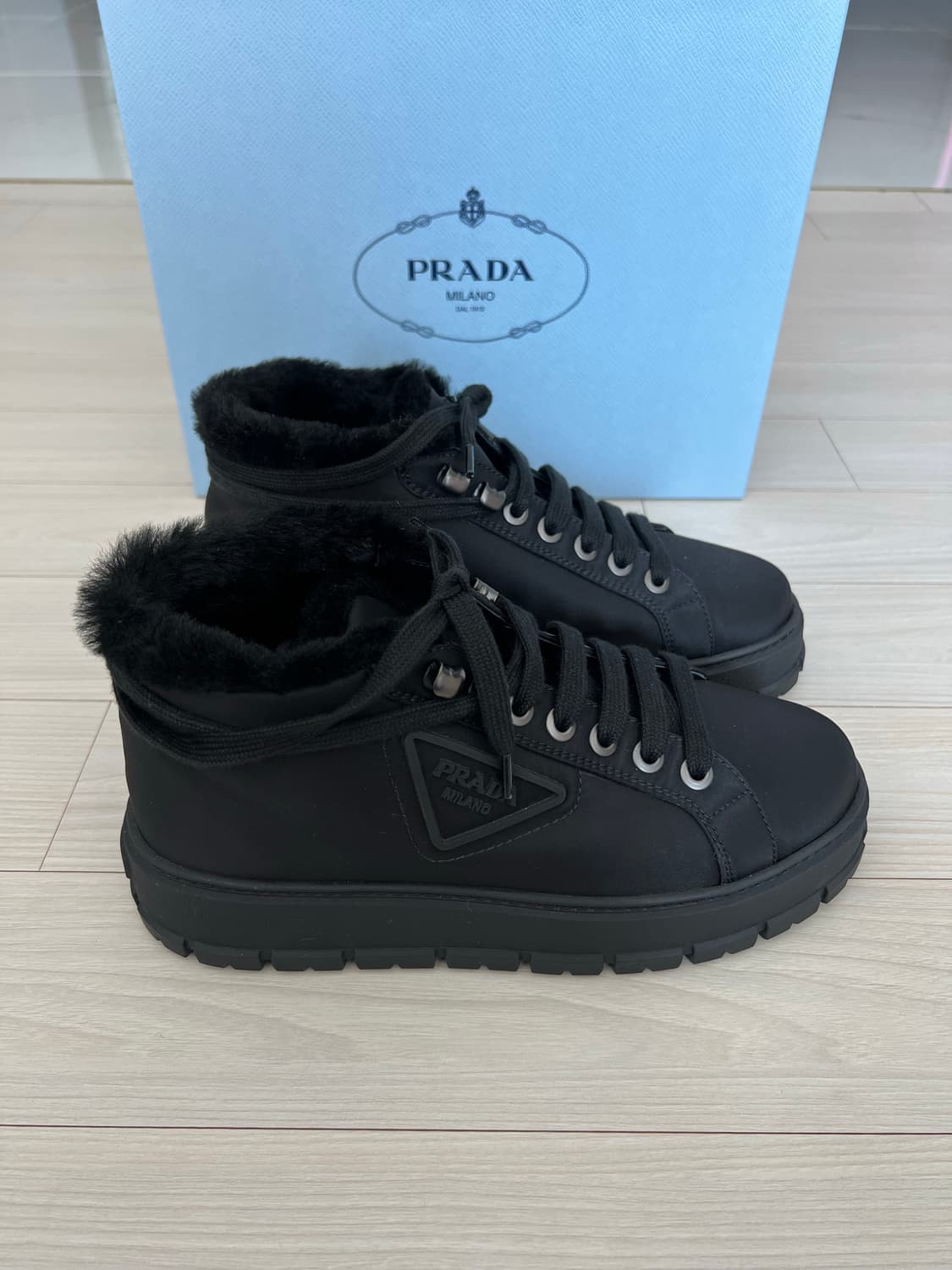 프라다 시어링 워커부츠 37.5 상품이미지4