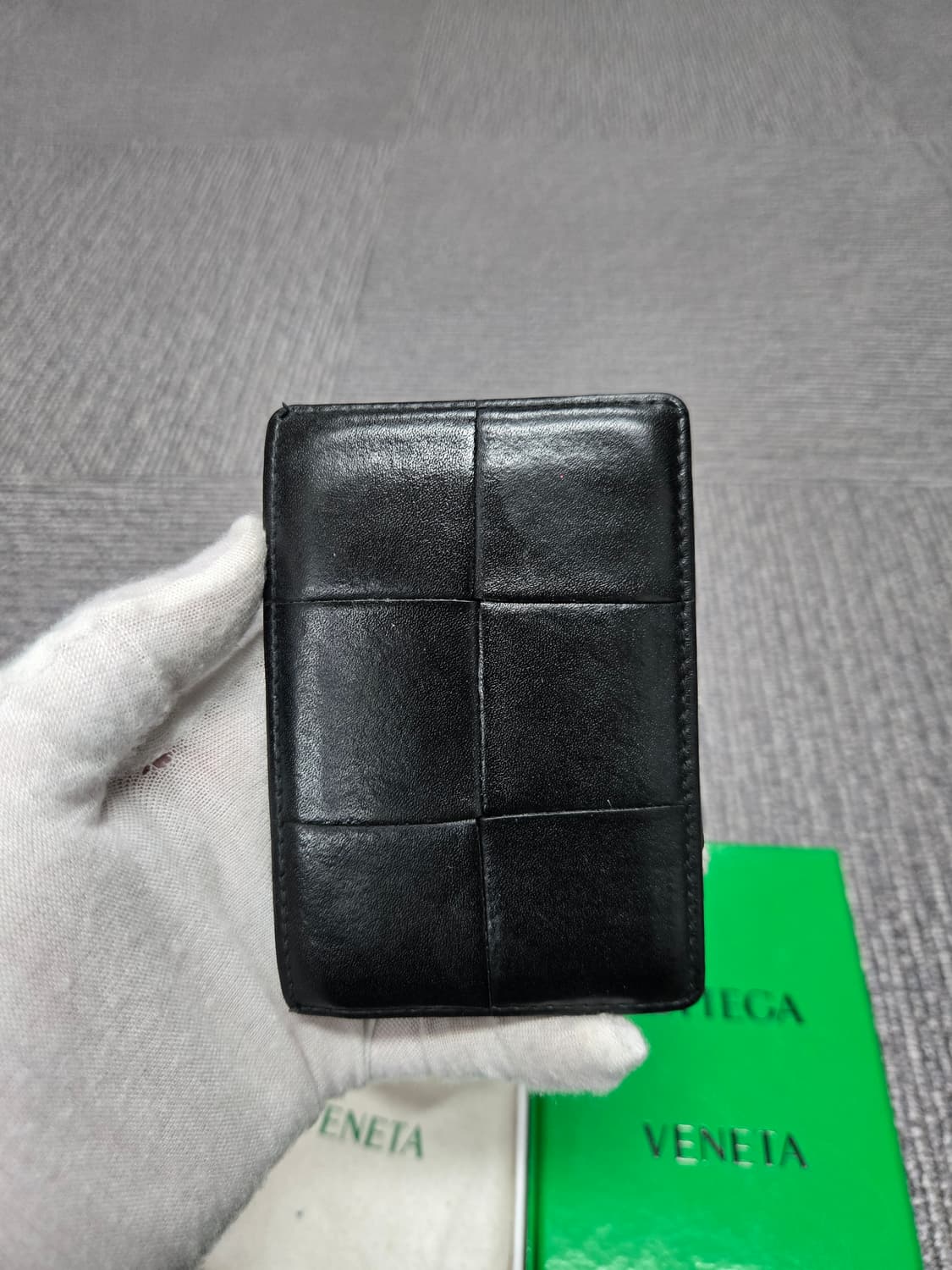 [특가][정품] 보테가베네타 맵시 카드지갑 상품이미지1