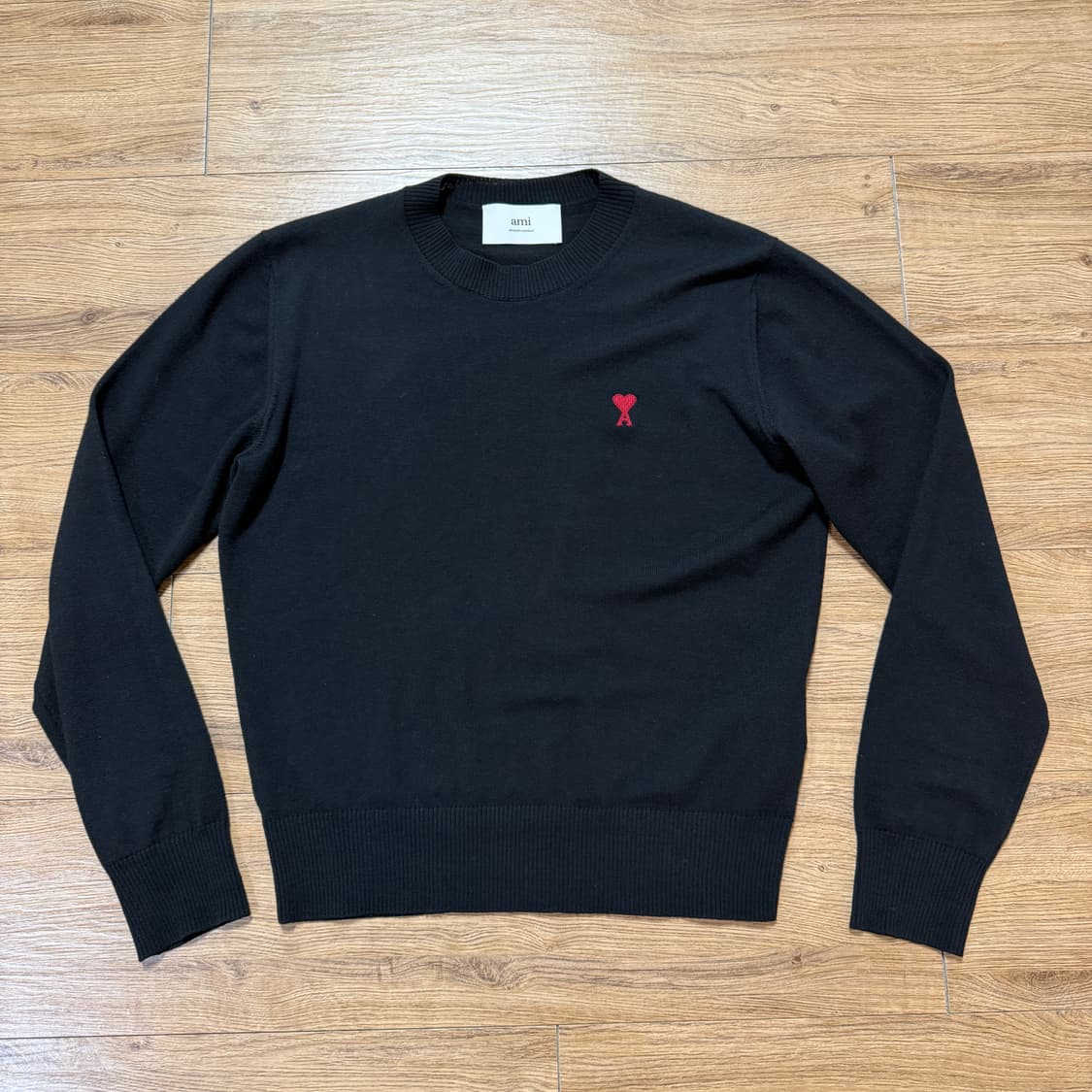 아미 스몰 로고 블랙 울 니트 상품이미지1