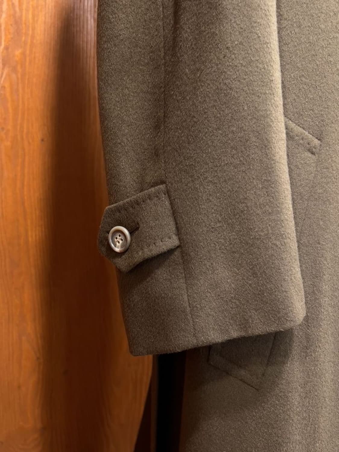 꼬르넬리아니 코트 상품이미지4