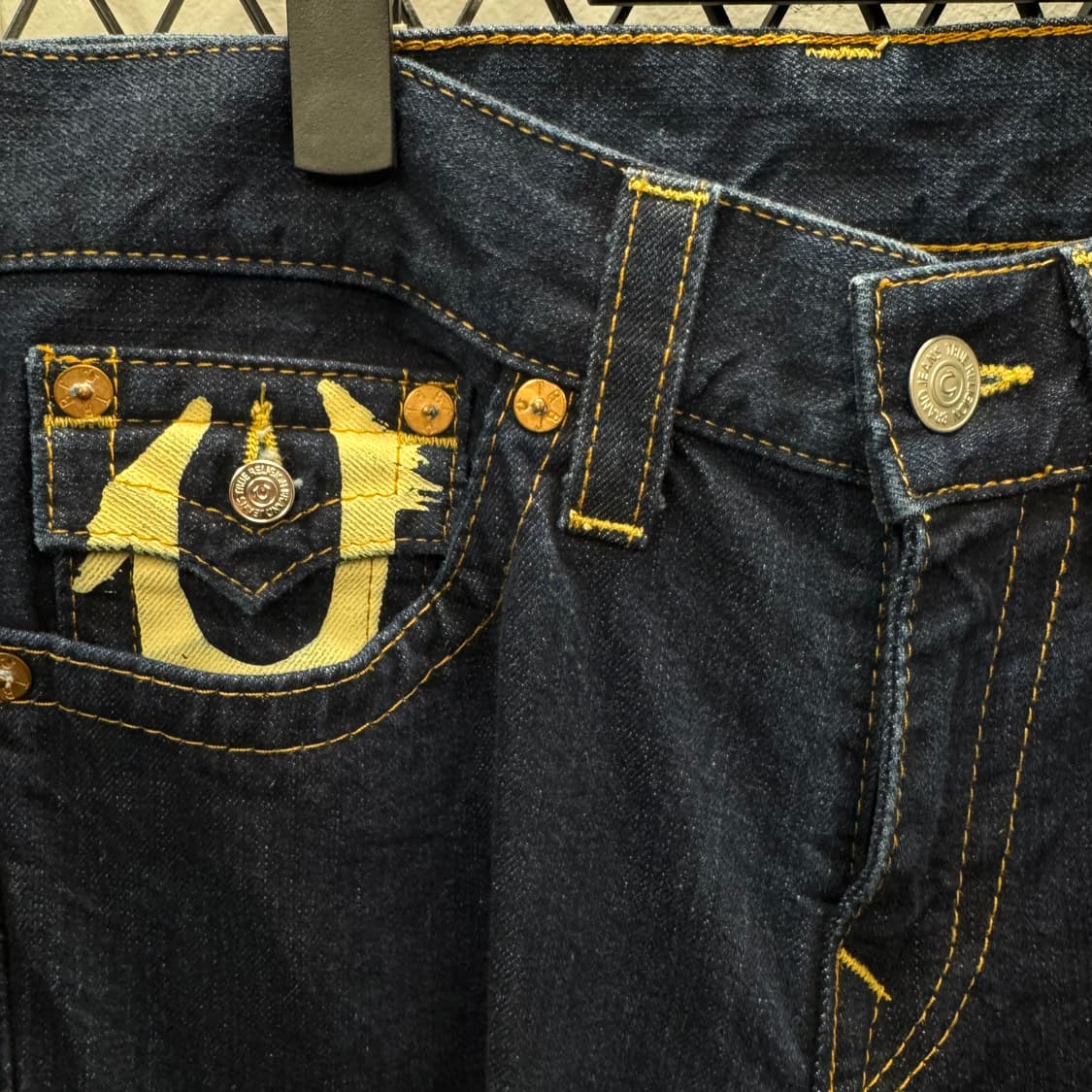 00s 트루릴리전 데님 팬츠 후면 말발굽 페인팅 포인트 진청 상품이미지5