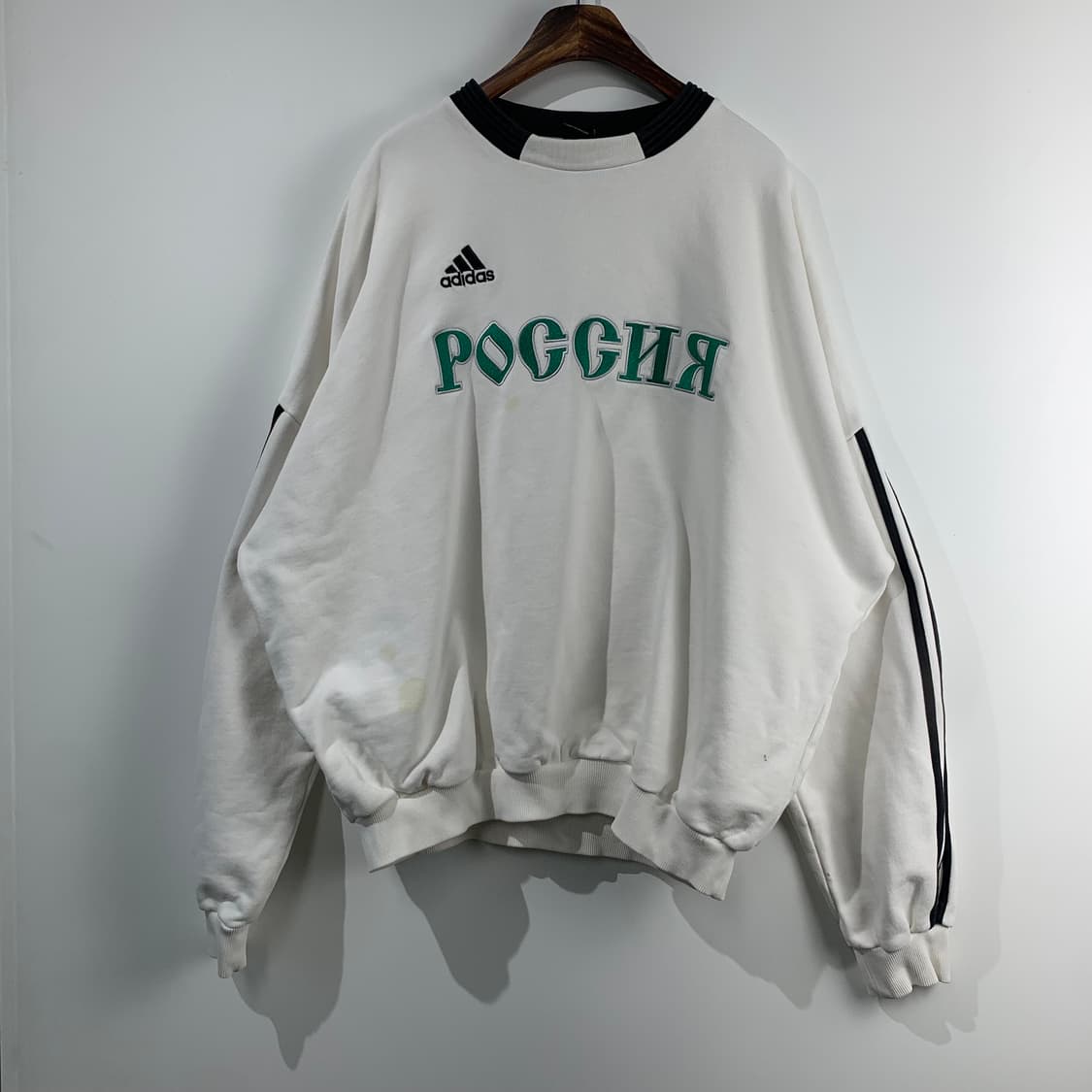 아디다스 고샤 루브친스키 화이트 맨투맨 상품이미지2