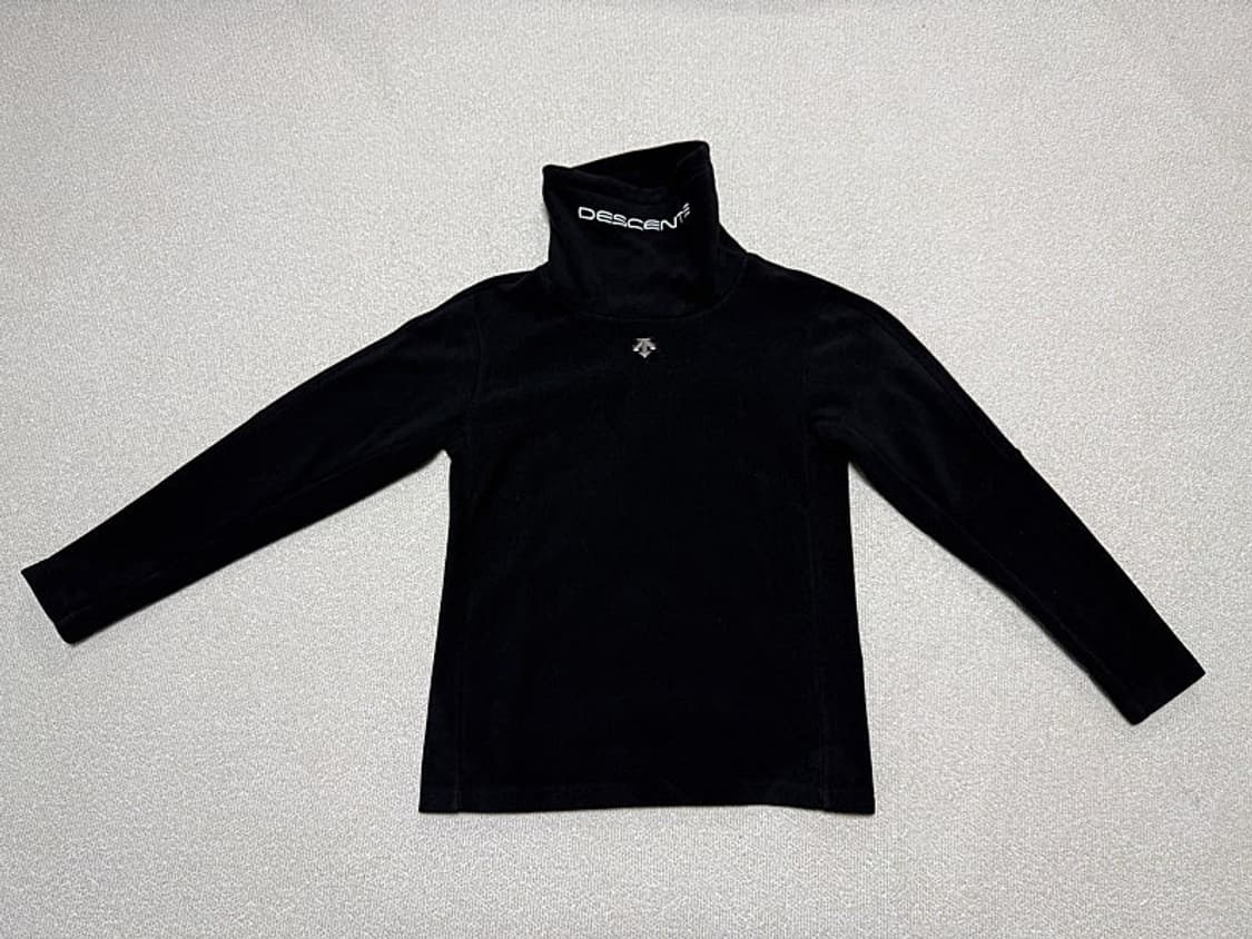 데상트 하이넥 기모 본딩 플리스 티셔츠 남성용 95사이즈 상품이미지1