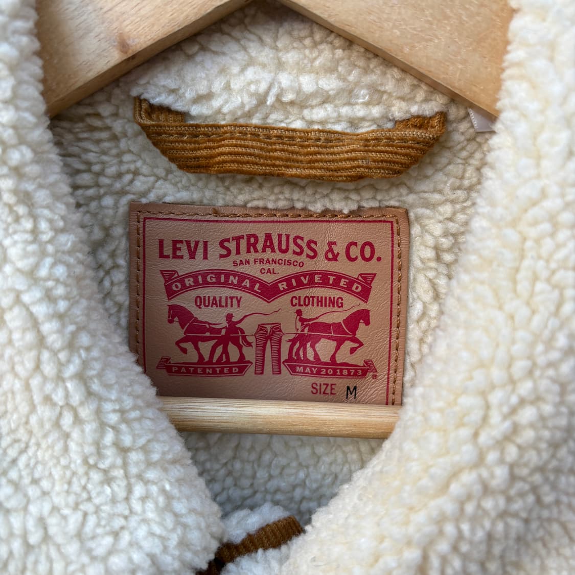 Levi’s 리바이스 코듀로이 쉐르파 자켓 상품이미지4