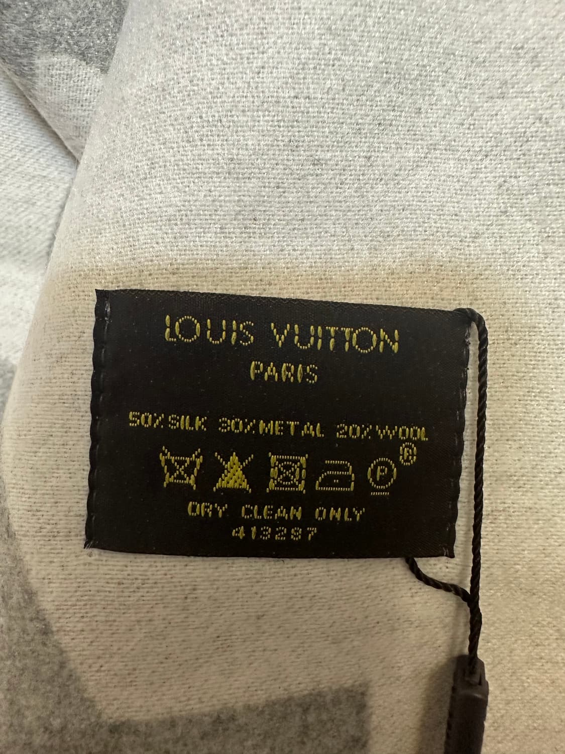 루이비통 LV 회색 울머플러 남여고용 상품이미지4