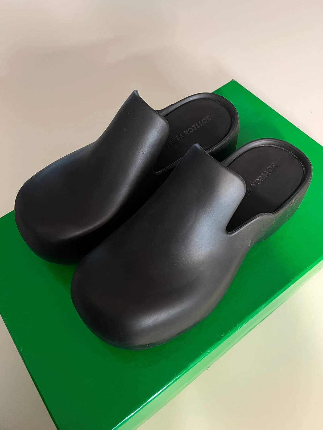 보테가 베네타 클로그 블랙 36 (235) 상품이미지1