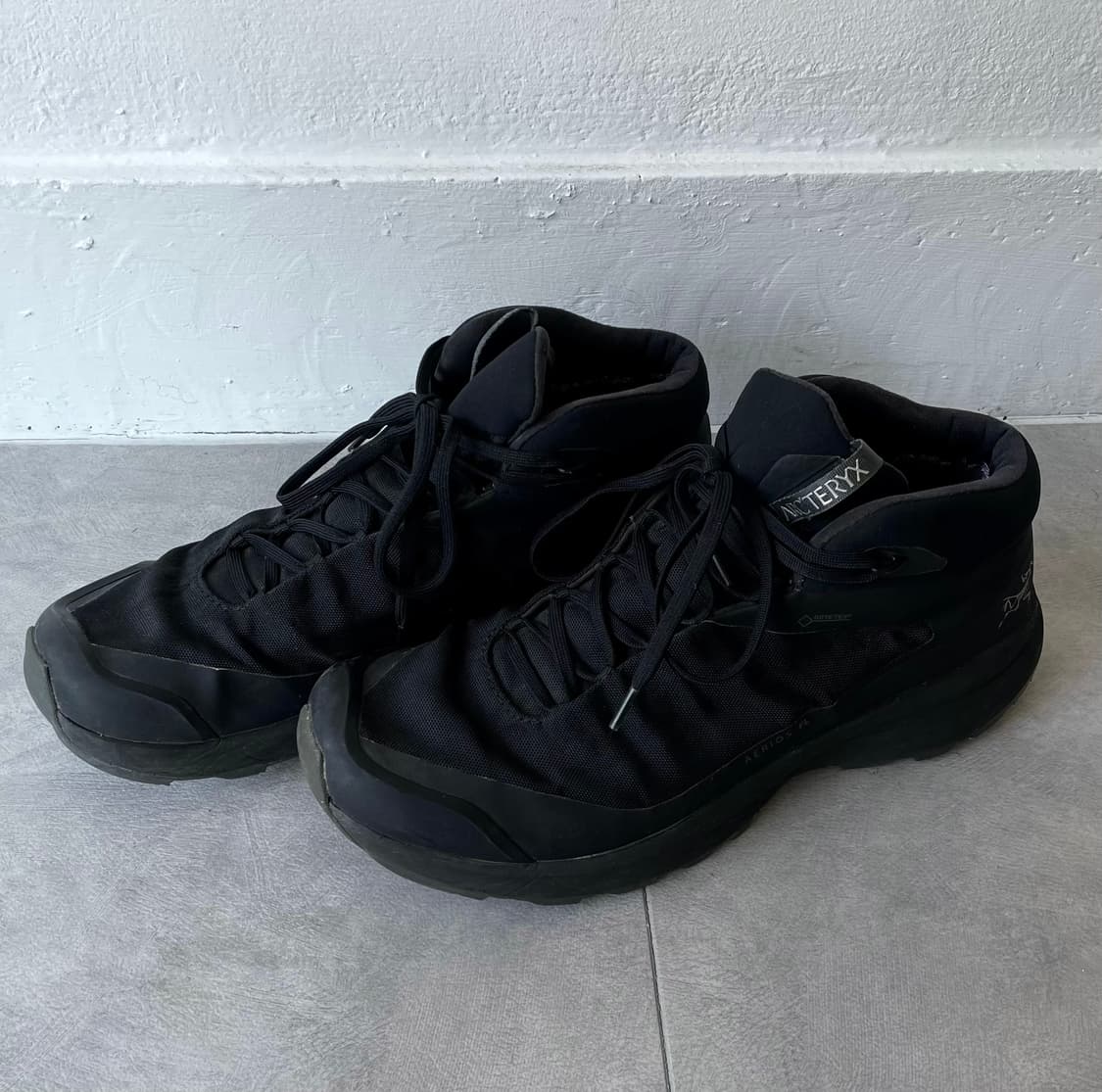 아크테릭스 에어리스 미드 gtx 상품이미지1