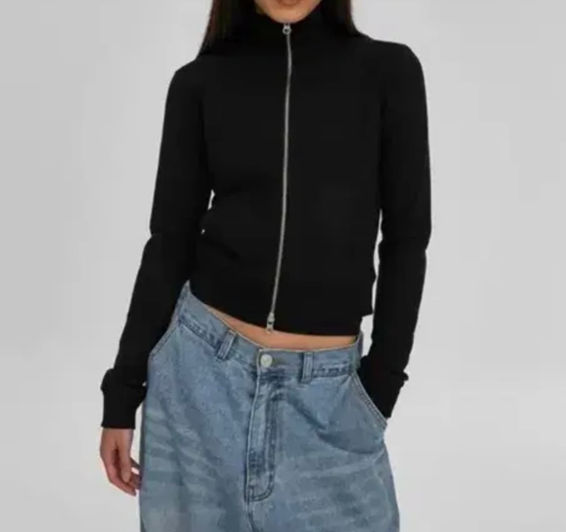 블랙업 골지 니트 집업 상품이미지1