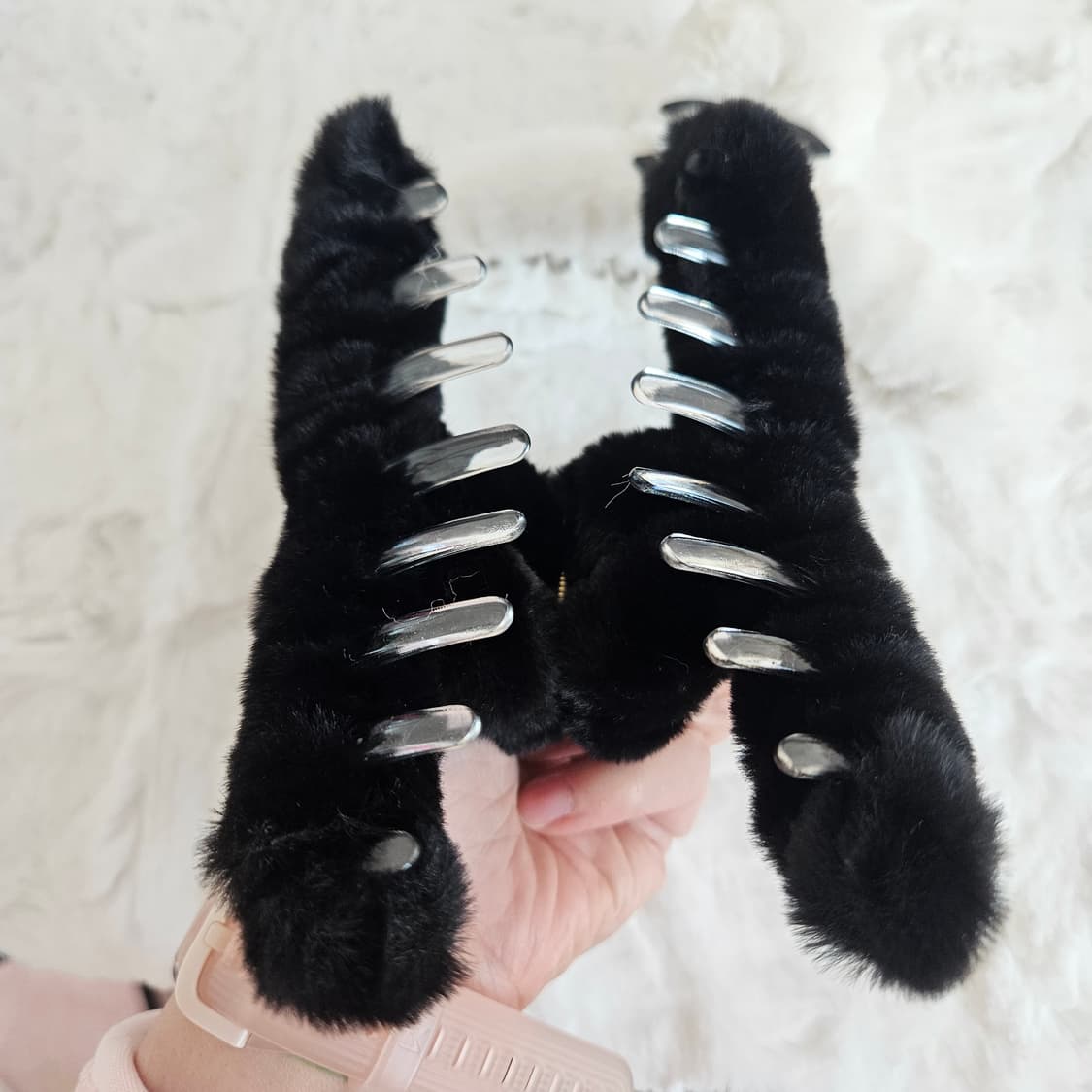 샤넬 뷰티 퍼 헤어 집게핀 상품이미지2