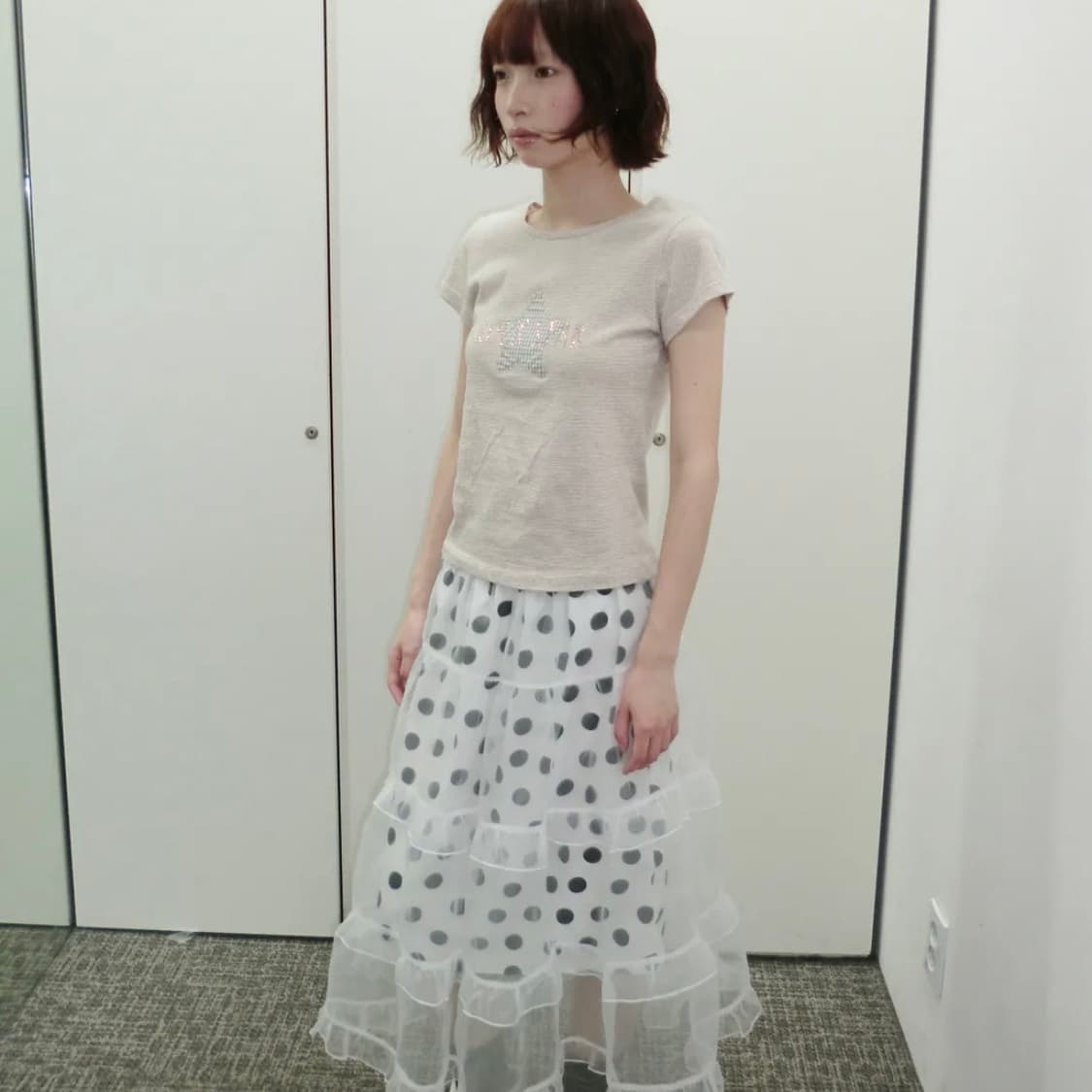 헤티 락스타 티셔츠 베이지 코이세이오 모리 익스파이어드걸 스컬프터 빈티지 상품이미지1
