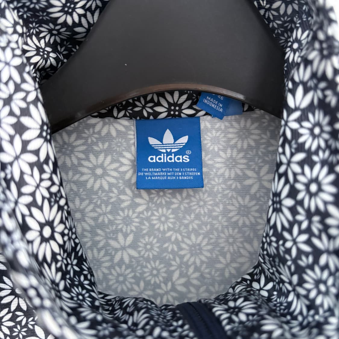 Adidas Originals Floral Pattern Track Ja 상품이미지4