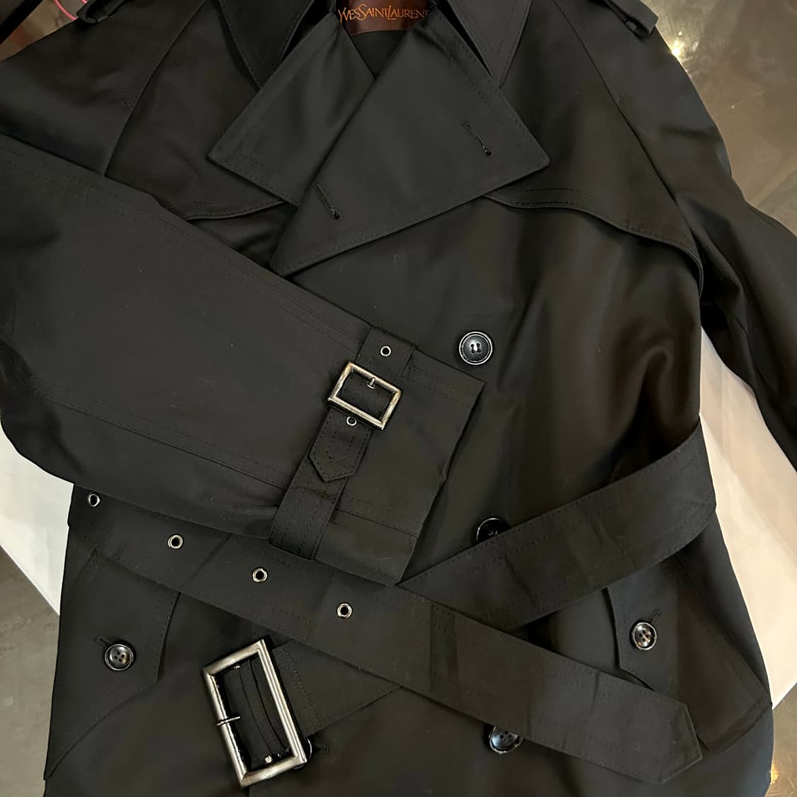 YvesSaintLaurent 입생로랑 벨티드 트렌치코트  상품이미지1