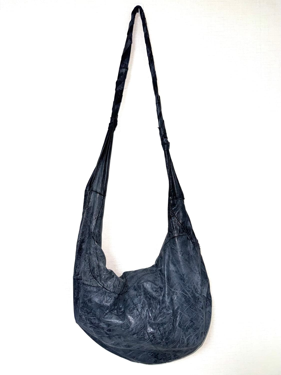 야스유키 이시이 가죽 크로스백 상품이미지2