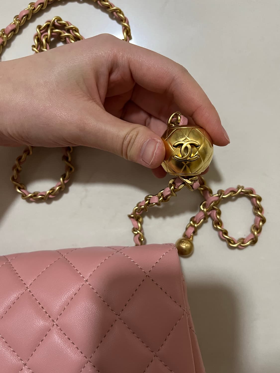 샤넬 골든볼 상품이미지2